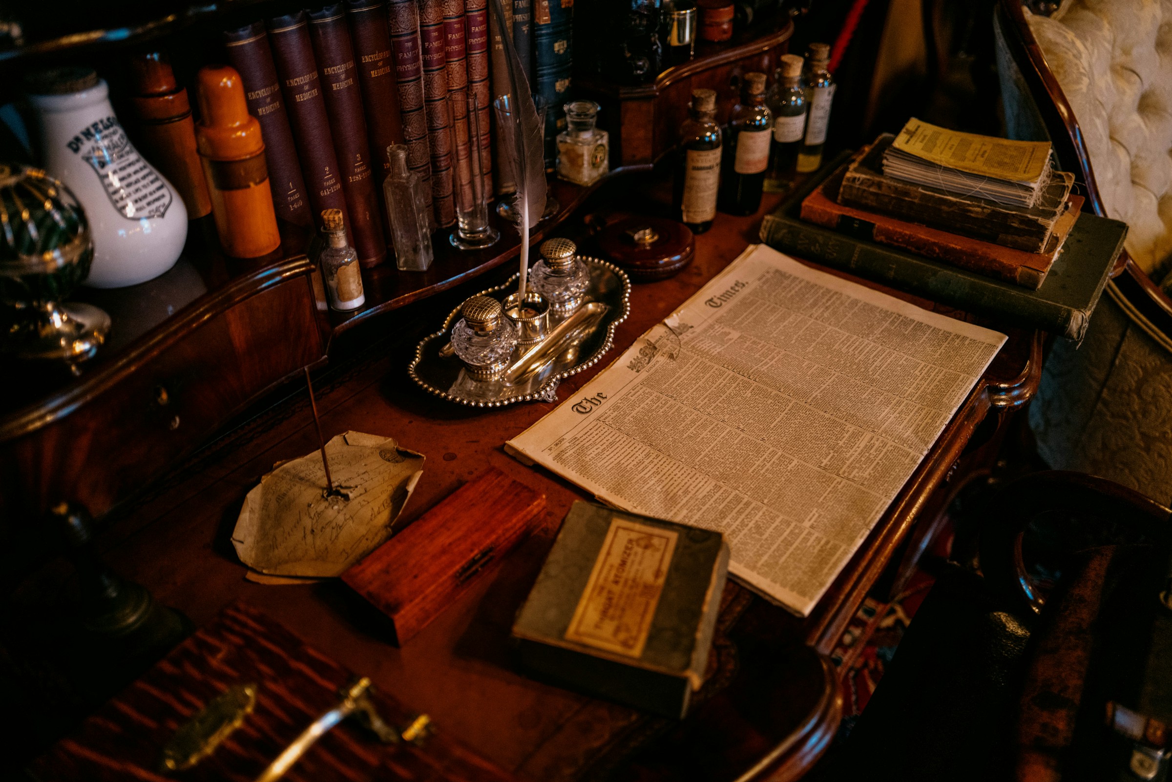 Dark Acedemia Desk Background